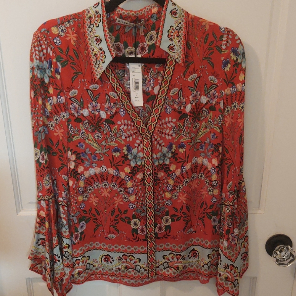 Alice + Olivia Flared Sleeve Floral Blouse
